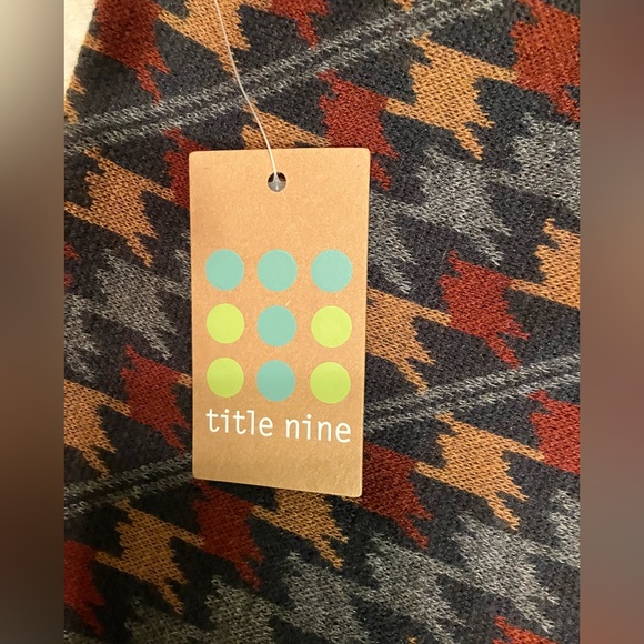 NWT, Title Nine, It’s a Wrap sweater skirt, M - Picture 9 of 12